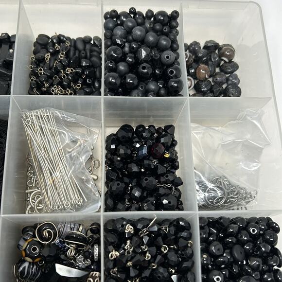 Beads Beads & More Beads - Picture 6 of 14